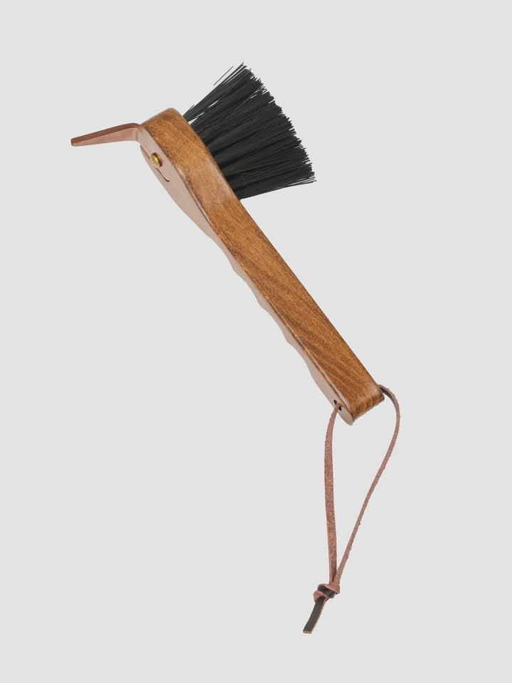 LeMieux Artisan Hoof Pick Brown