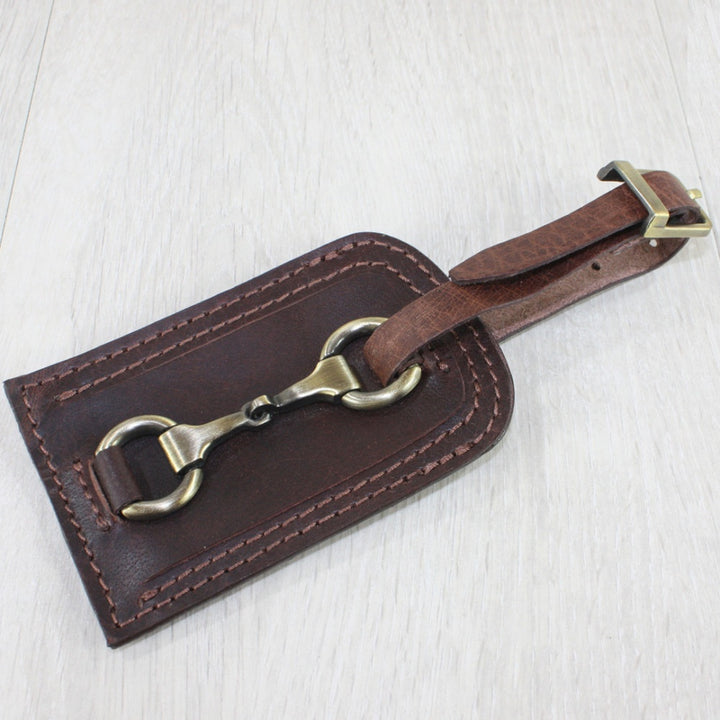 Luggage tag with snaffle